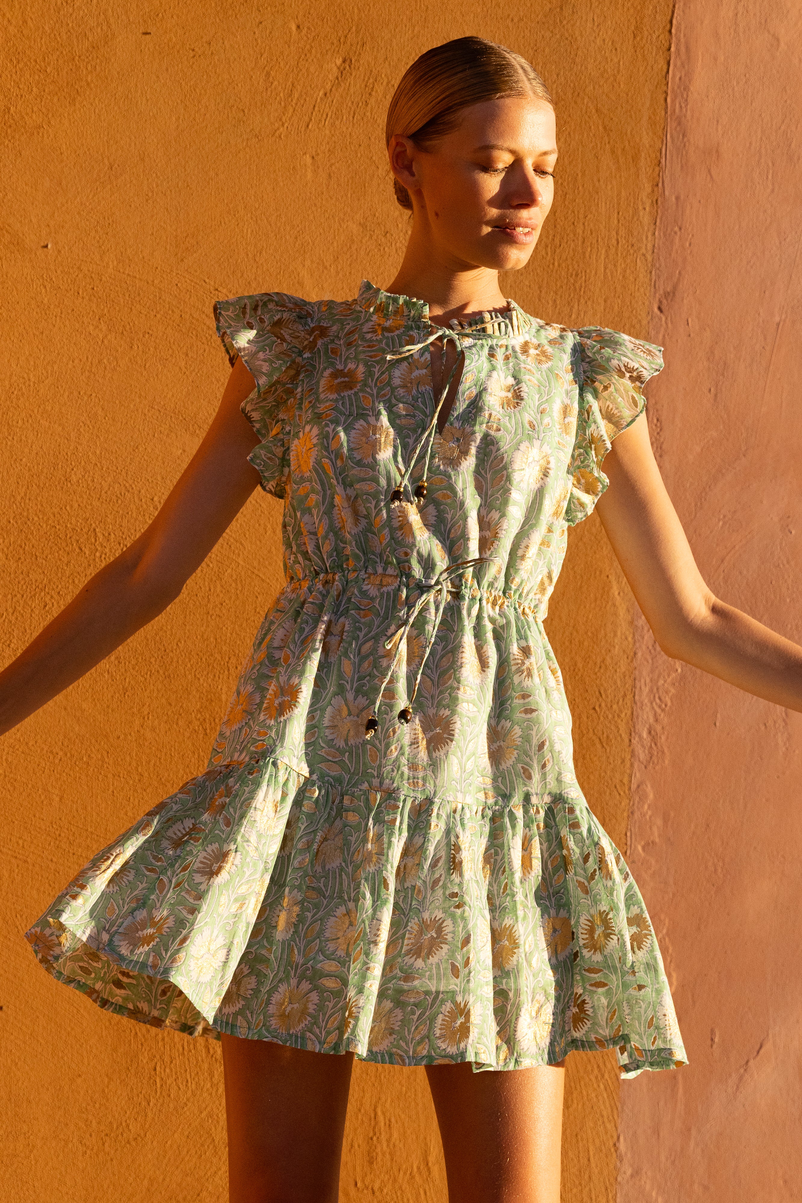 Cinched Flirty Short- Mughal Green