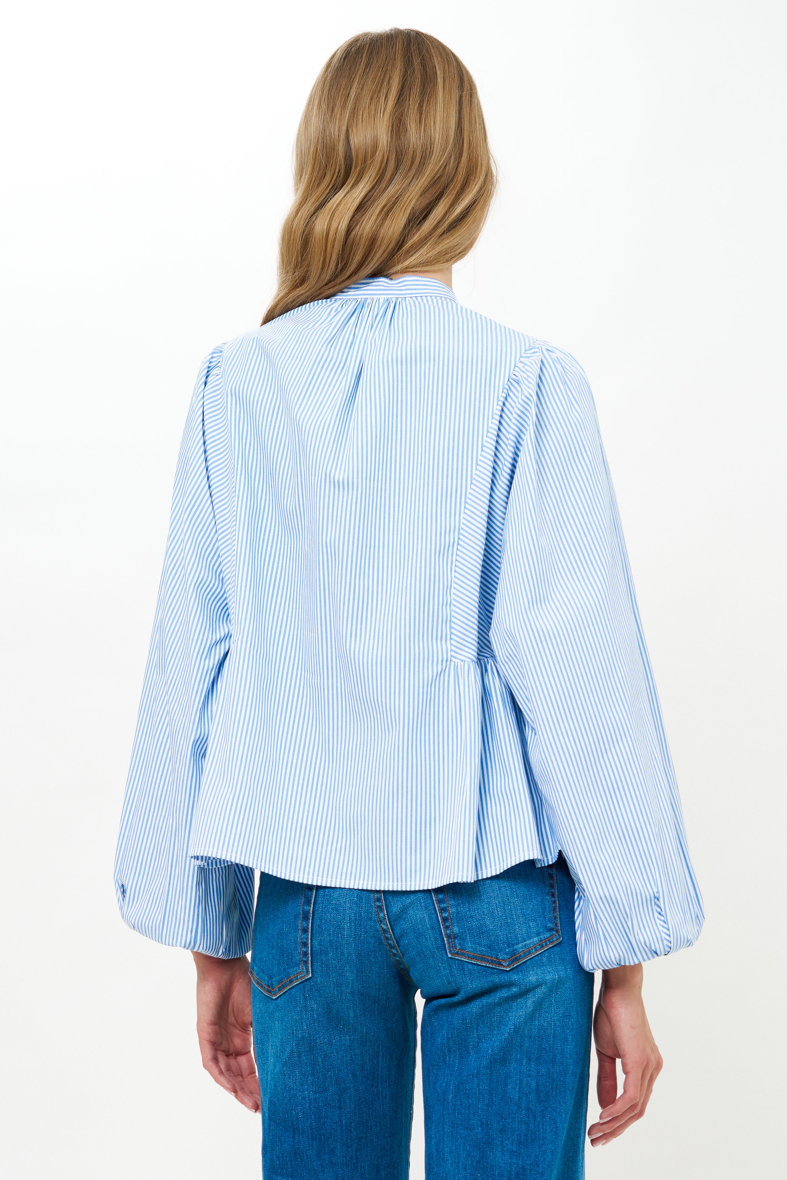 Avery Top- Surrey Blue